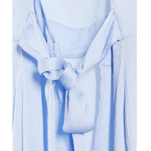 MISSGUIDED Baby Blue Satin/Crepe High Neck Halter Maxi Dress - Picture 3 of 10